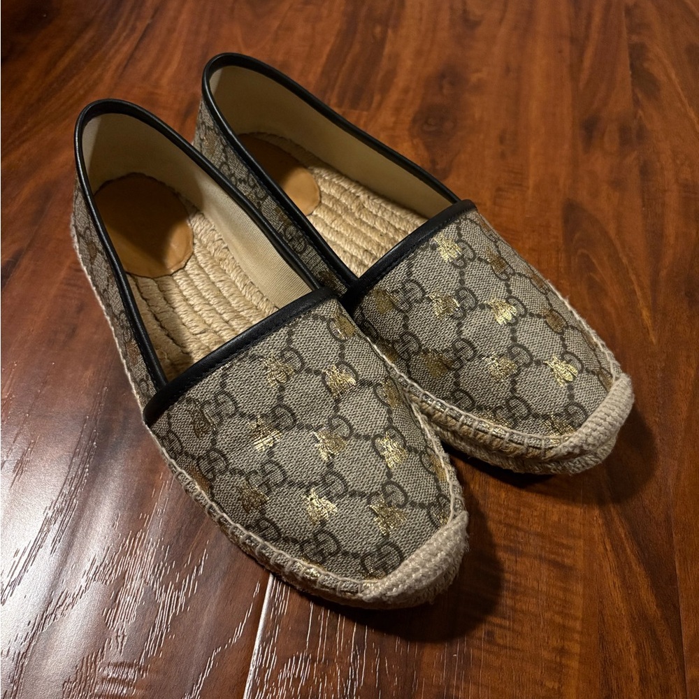 Gucci GG Supreme Canvas Bee Monogram Flat Espadrille Size EU37/US7 Brown/Beige
